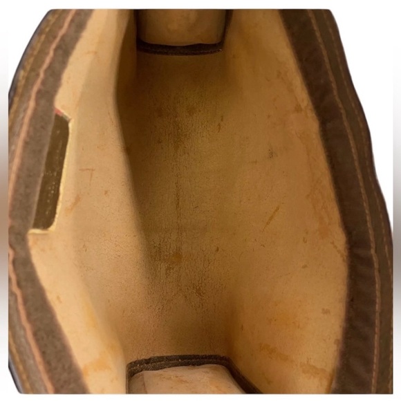 GUCCI VINTAGE SHERRY LINE CLUTCH EUC W/DUST BAG - Picture 8 of 10